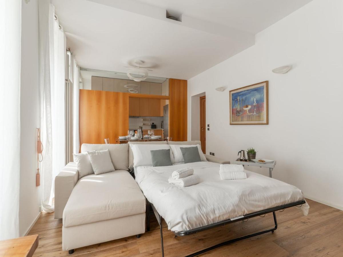 The Best Rent - Spacious Apartment Near Colonne S Lorenzo Milan Exterior photo